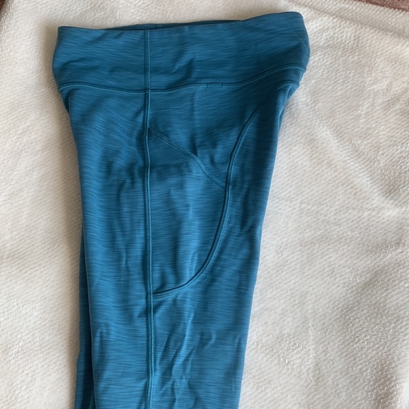 Lululemon Invigorate High-Rise Tight 28” - Picture 8 of 9